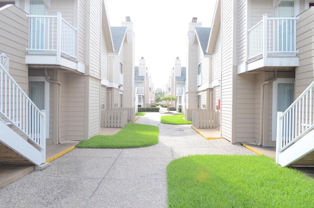 Moody Manor Aparthotel Houston Exterior foto